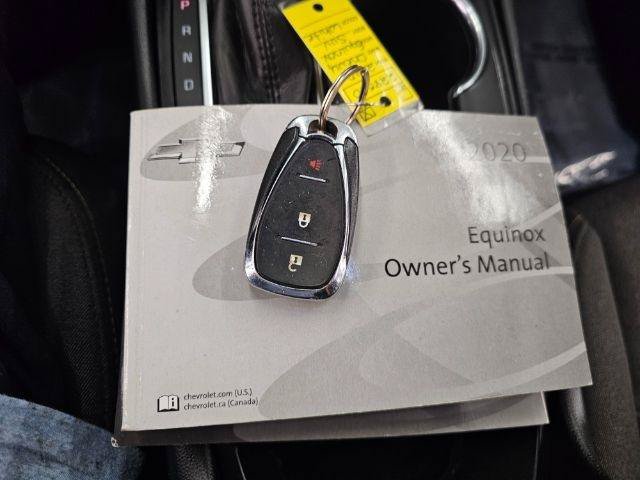 Used 2020 Chevrolet Equinox LT FWD image 22