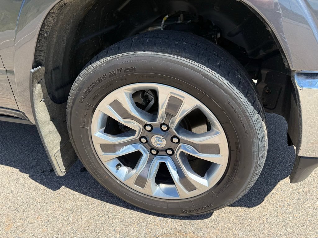 Used 2022 RAM 1500 Limited AWD/4WD image 10