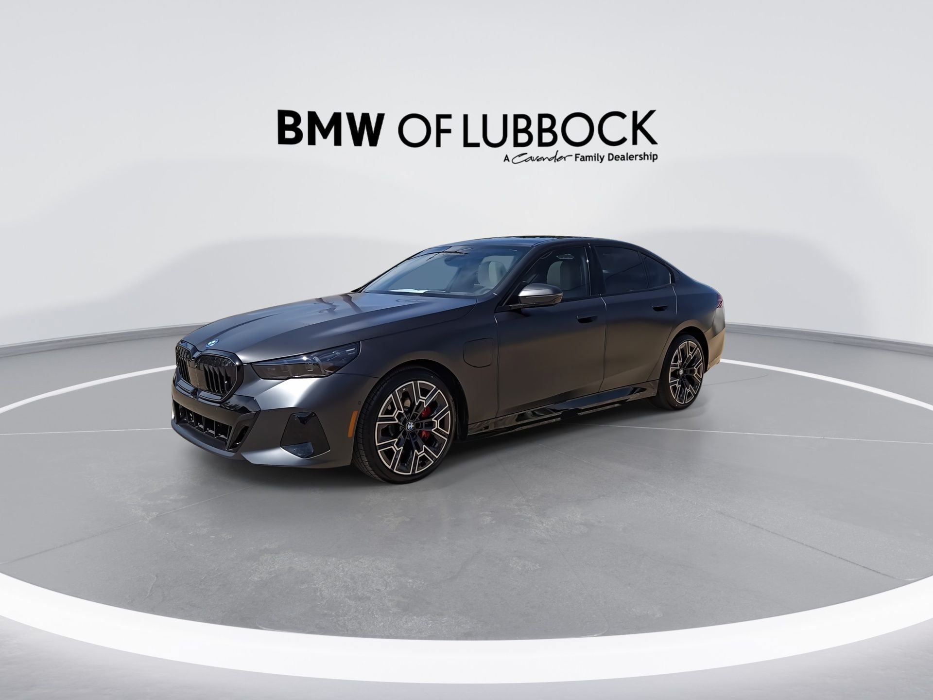 New 2027 BMW 550e xDrive AWD/4WD image 4