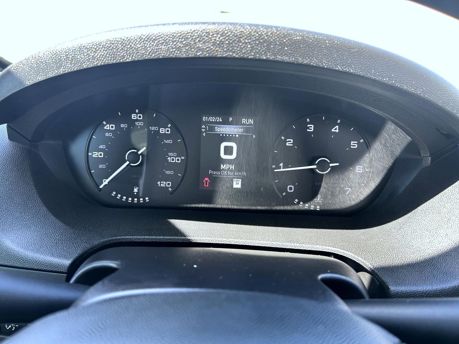 Used 2024 RAM ProMaster 2500 w/ Storage Group FWD image 14