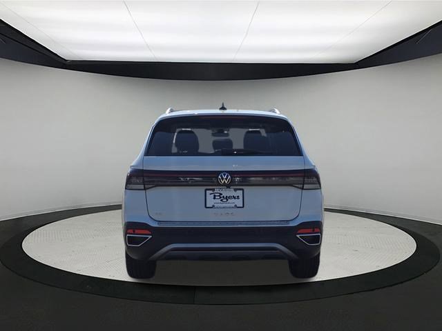 New 2025 Volkswagen Taos SE image 6