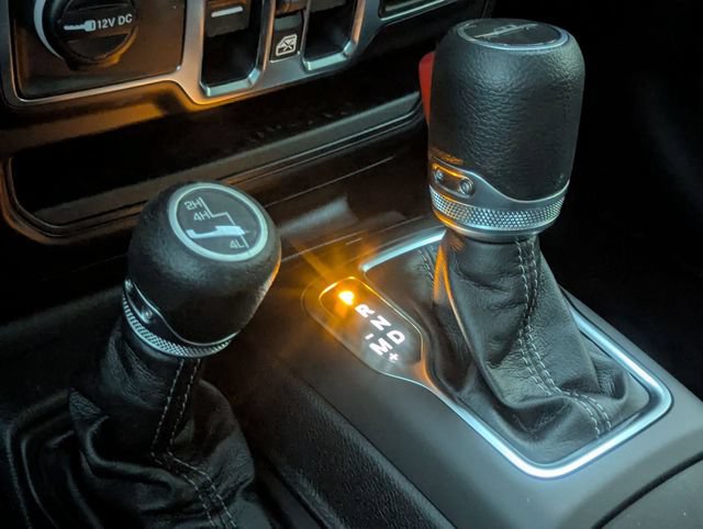 New 2026 Jeep Gladiator Sport AWD/4WD image 16