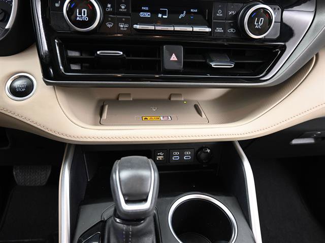 Certified 2024 Toyota Highlander XLE image 13