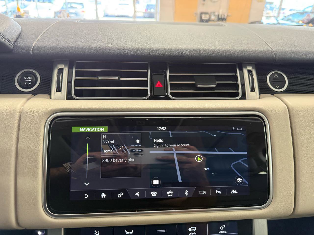 Used 2019 Land Rover Range Rover HSE AWD/4WD image 15