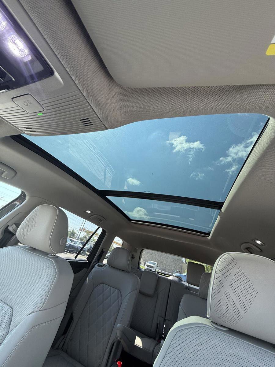 New 2026 Volkswagen Atlas SEL Premium R-Line image 13