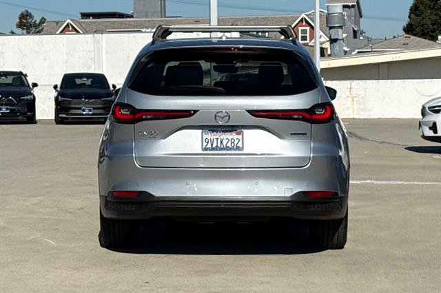 Certified 2025 MAZDA CX-90 Plug-In Hybrid w/Premium Sport image 4