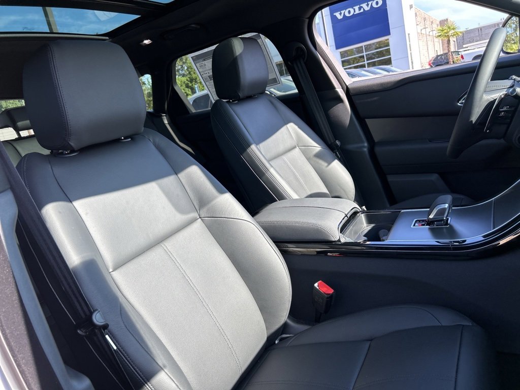 New 2026 Land Rover Range Rover Velar S image 21