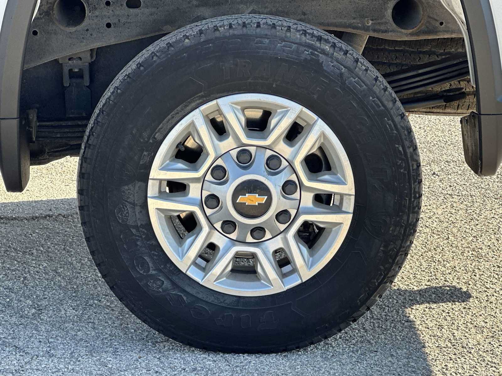Used 2025 Chevrolet Silverado 2500 LT w/ Convenience Package AWD/4WD image 16