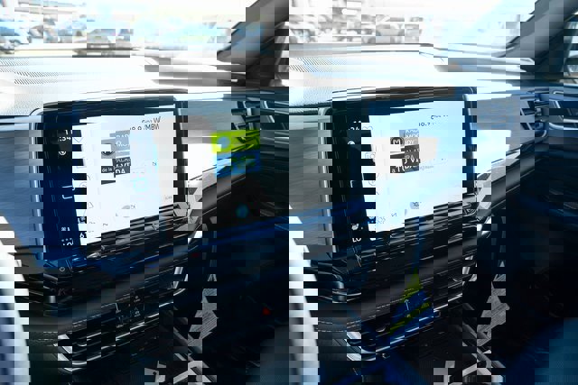 New 2026 Volkswagen Atlas Cross Sport SE image 18