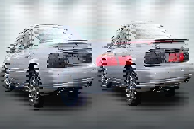 Used 2002 Cadillac Seville SLS w/ Luxury Pkg image 10