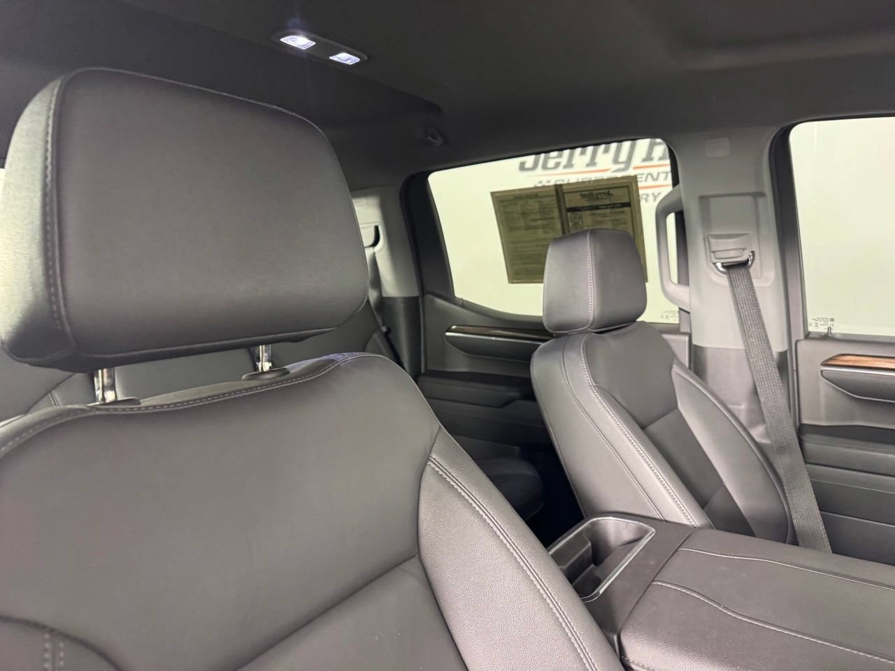 Used 2024 Chevrolet Silverado 1500 LT Trail Boss w/ Convenience Package II AWD/4WD image 36