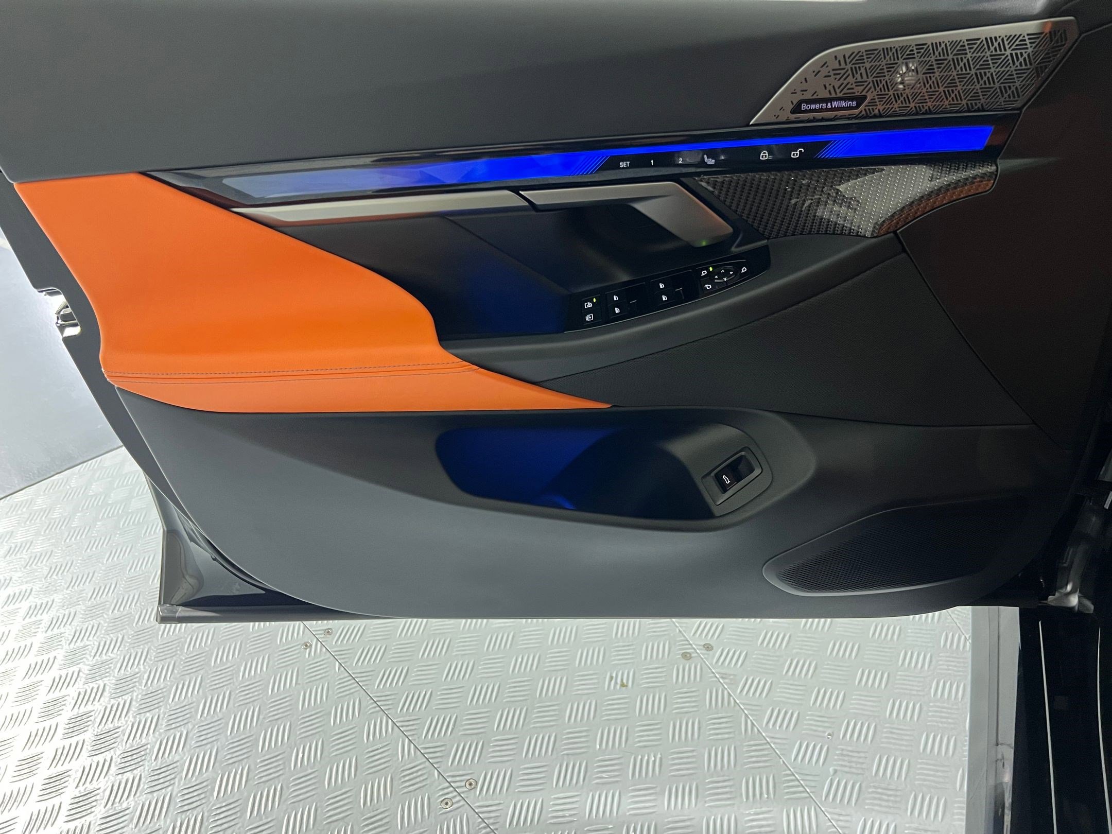 New 2026 BMW M5 w/ Carbon Package image 12