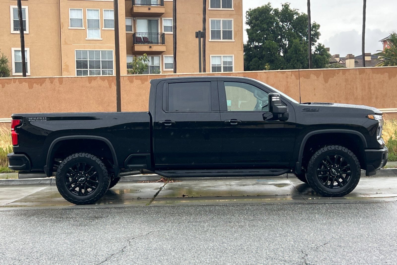 New 2026 Chevrolet Silverado 2500 LTZ w/ LTZ Plus Package AWD/4WD image 3