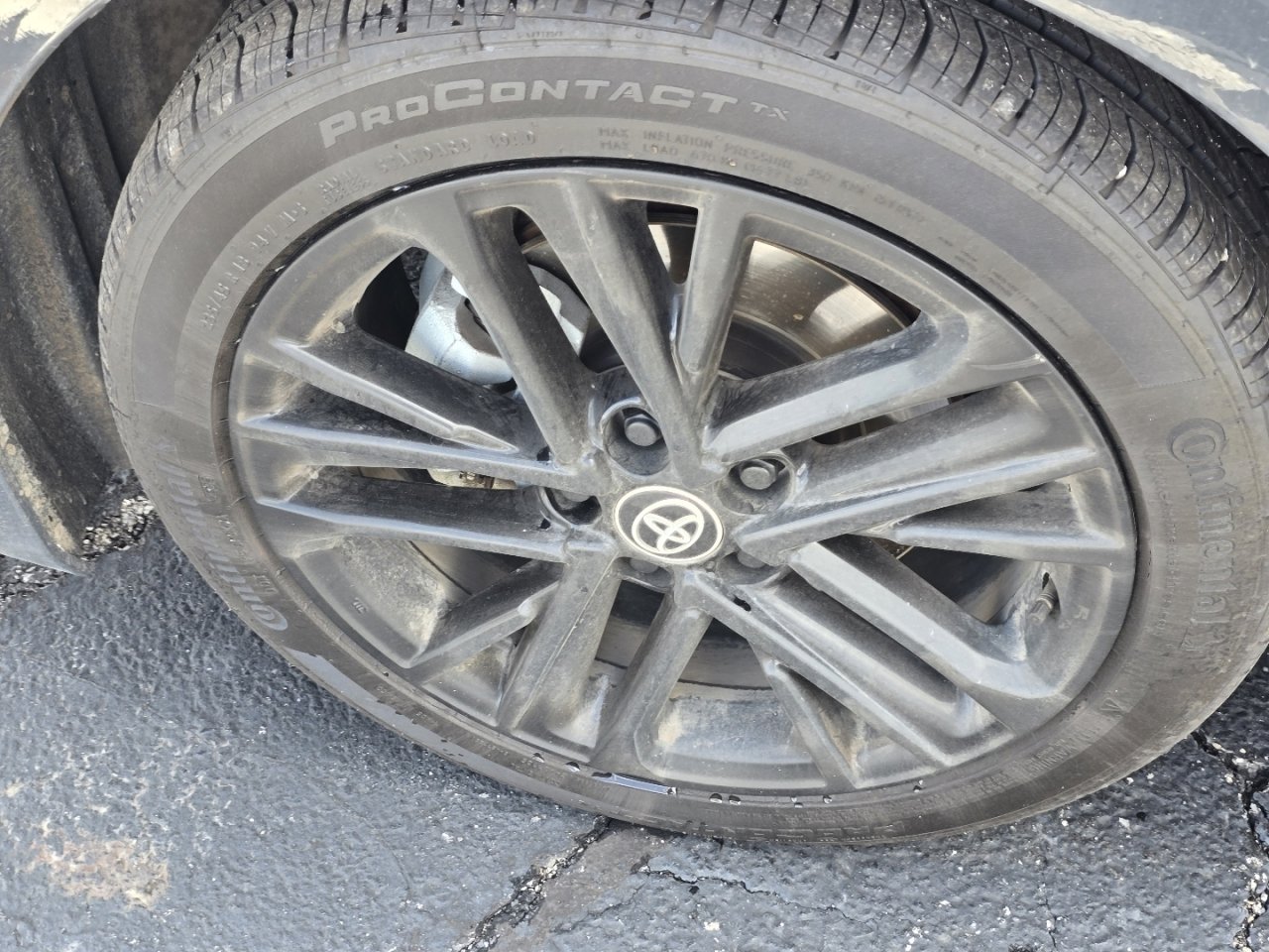 Used 2026 Toyota Camry SE w/ Convenience Package FWD image 25