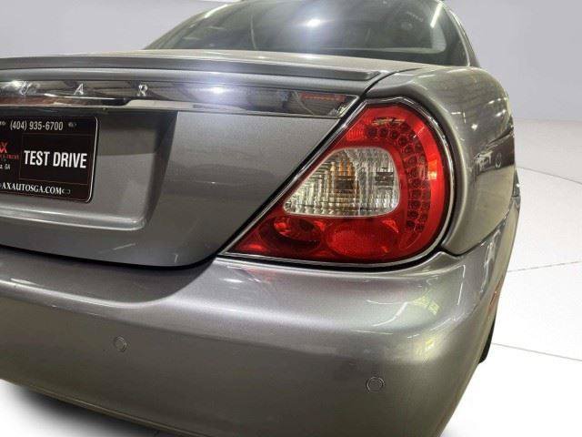 Used 2008 Jaguar XJ8 RWD image 13
