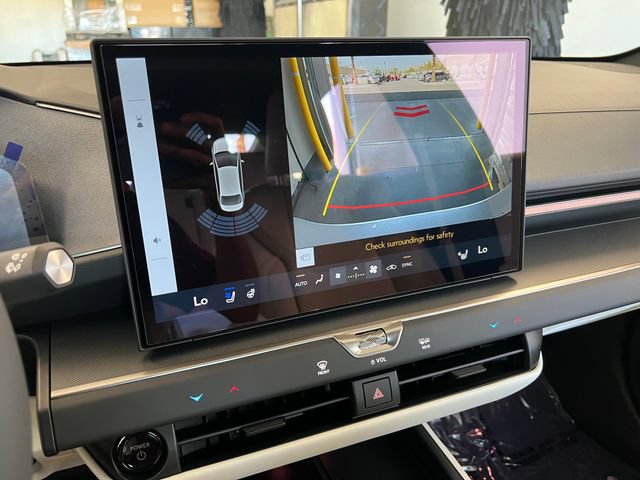 New 2026 Lexus ES 350e FWD image 33