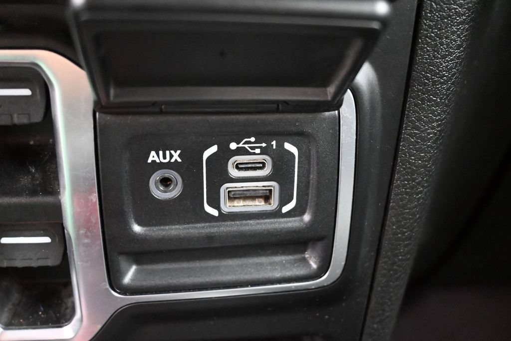Used 2026 Jeep Wrangler Unlimited Sport AWD/4WD image 14