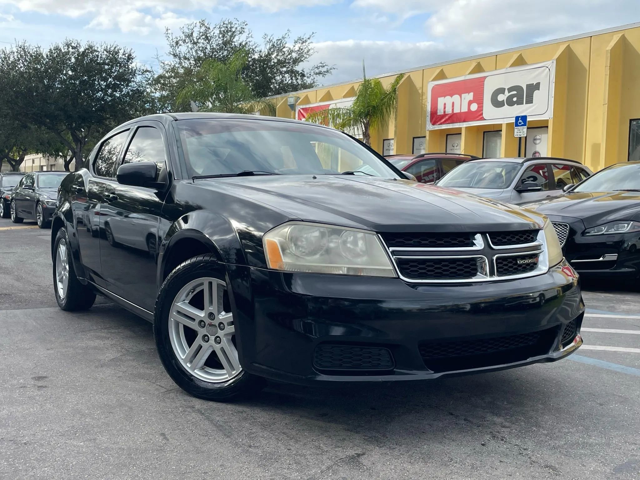 Used 2012 Dodge Avenger SXT