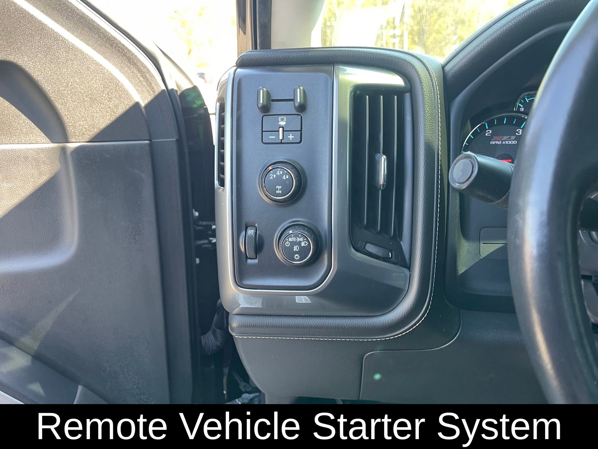 Used 2016 Chevrolet Silverado 2500 LTZ w/ Duramax Plus Package image 15