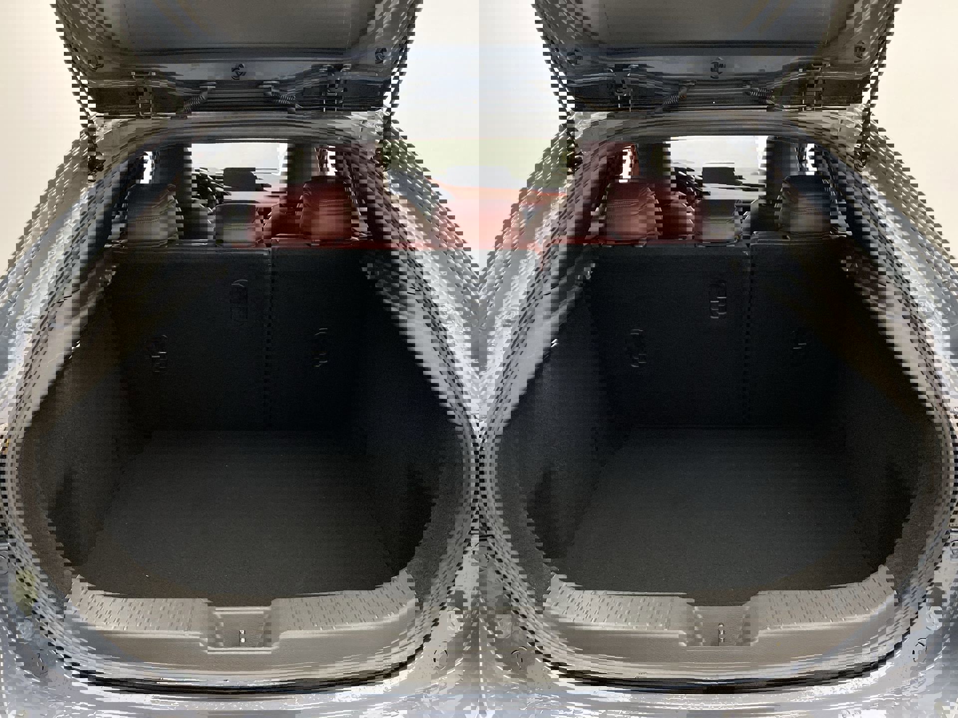 Used 2021 MAZDA MAZDA3 Hatchback w/Premium Plus Pkg image 20