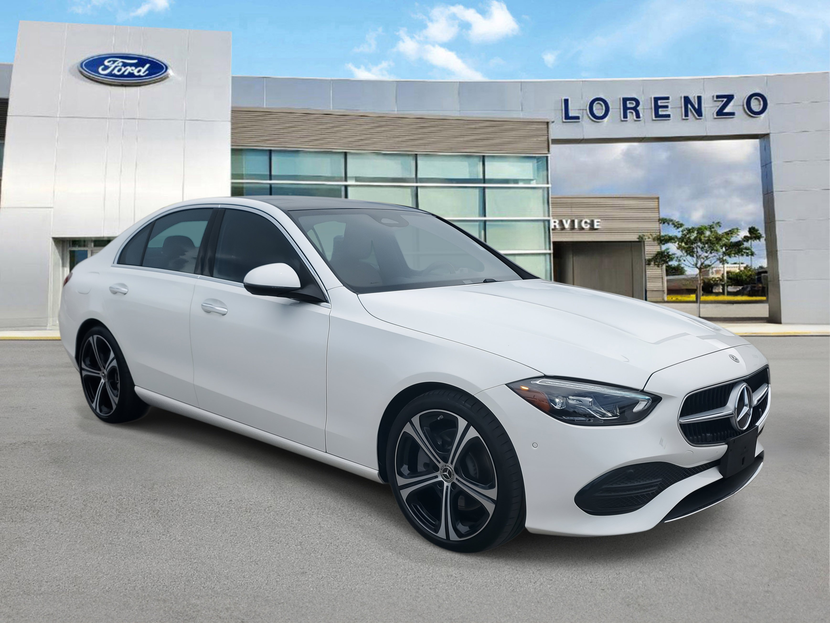 Used 2025 Mercedes-Benz C 300 Sedan image 3