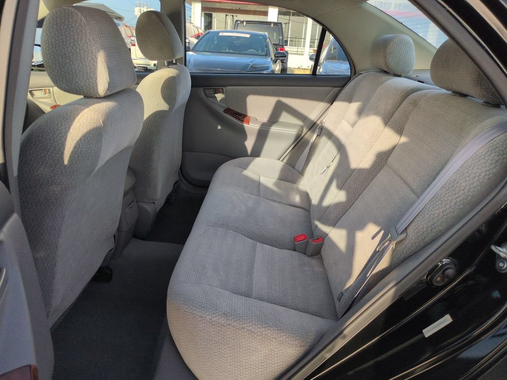 Used 2004 Toyota Corolla LE FWD image 24