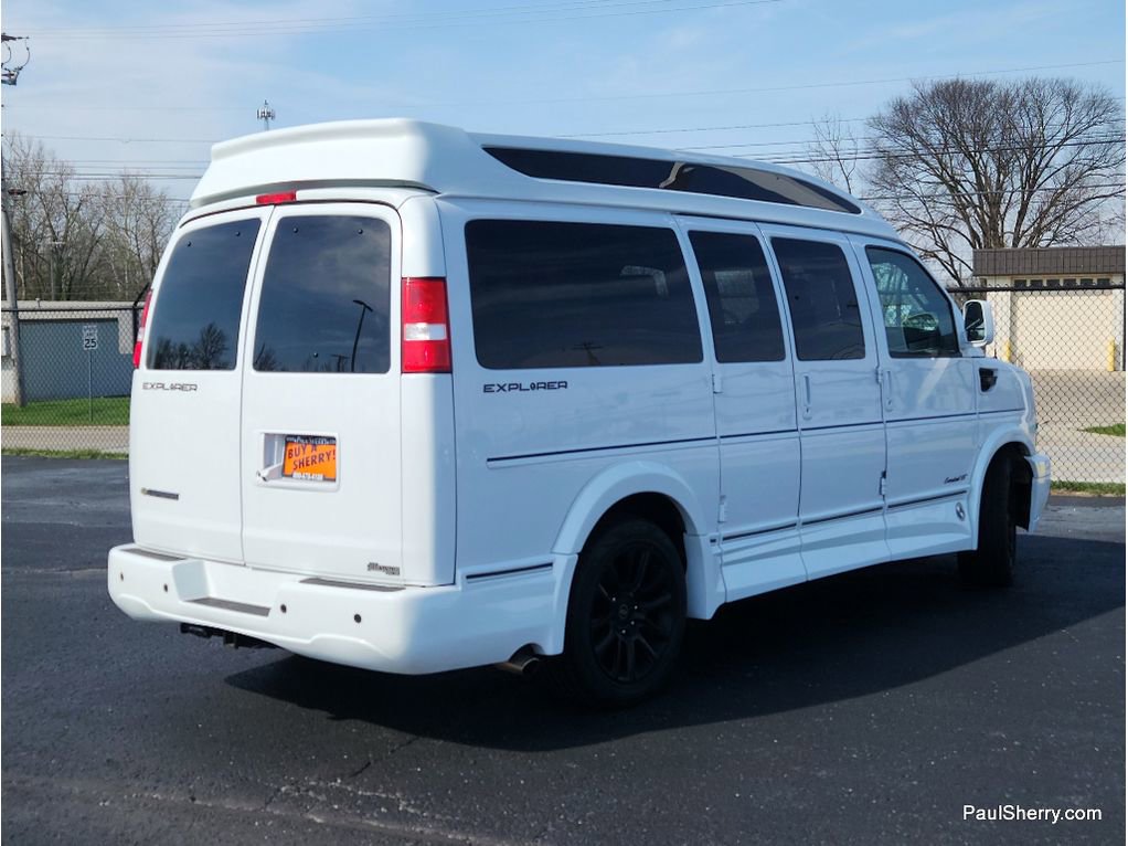 Used 2021 Chevrolet Express 2500 LS w/ Enhanced Convenience Package image 17