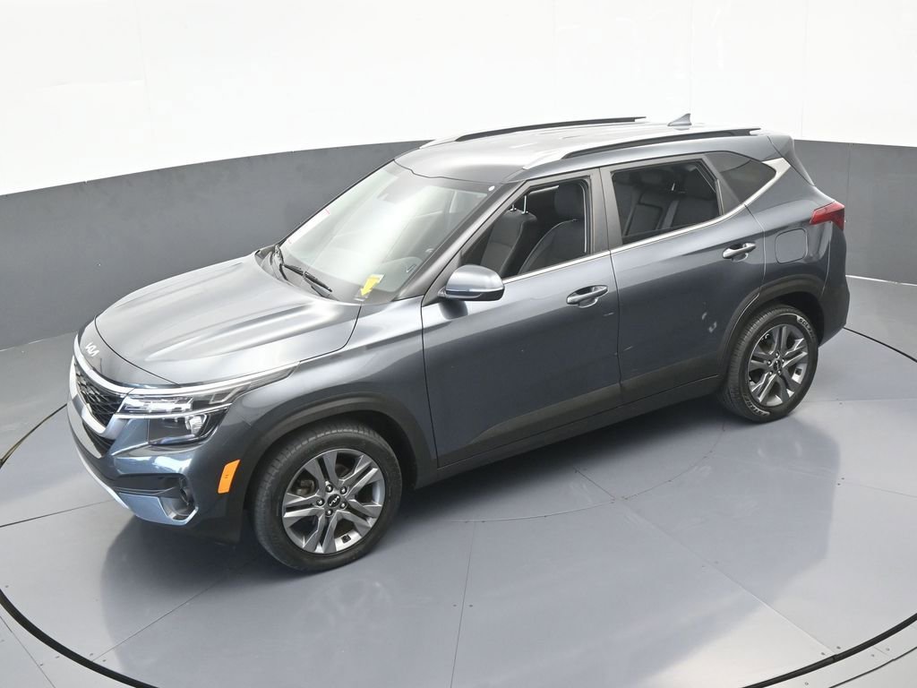 Used 2023 Kia Seltos S w/ Navigation Package image 47