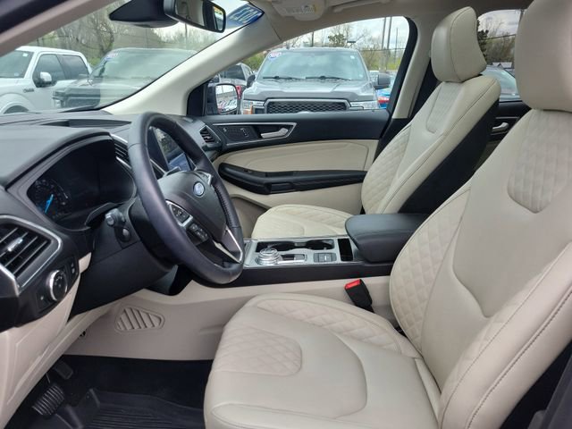 Certified 2023 Ford Edge Titanium AWD/4WD image 13