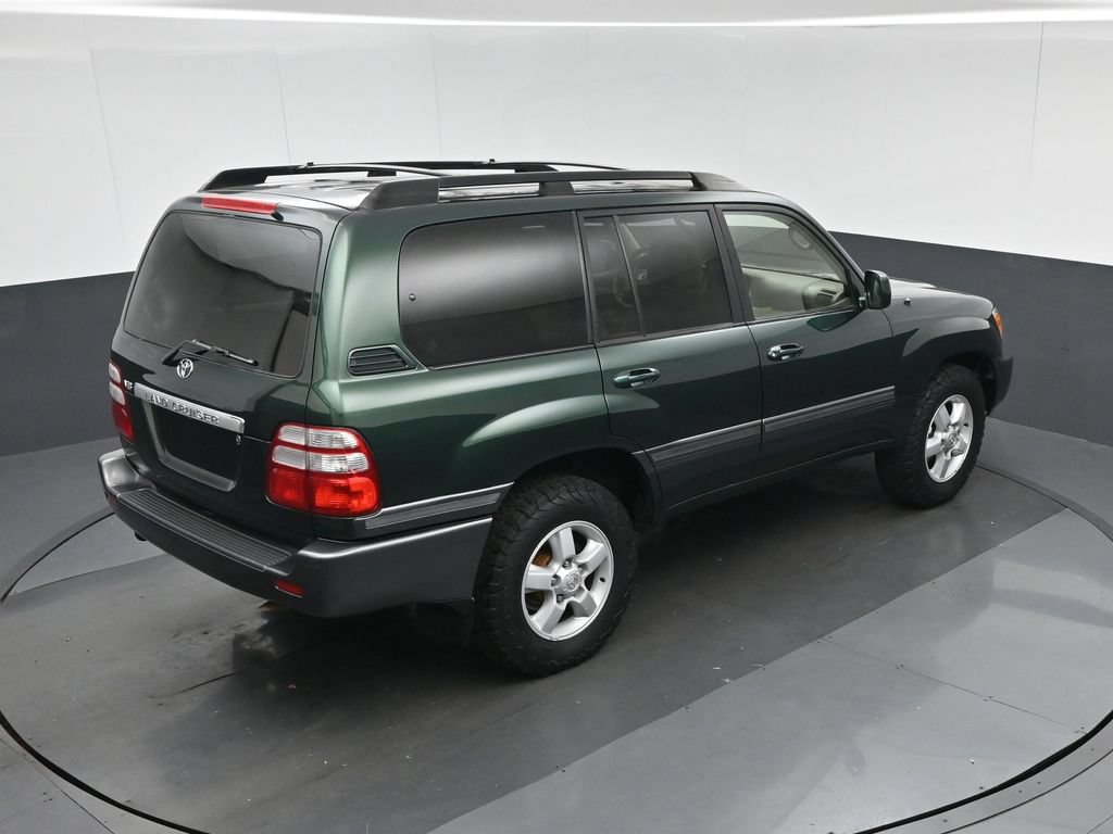 Used 2004 Toyota Land Cruiser AWD/4WD image 57