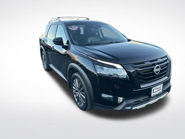 Used 2024 Nissan Pathfinder SL w/ SL Premium Package image 8