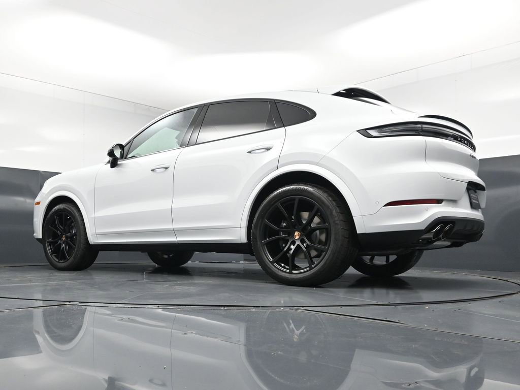 New 2026 Porsche Cayenne Coupe image 22