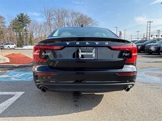 Used 2020 Volvo S60 T6 Momentum w/ Protection Package image 16