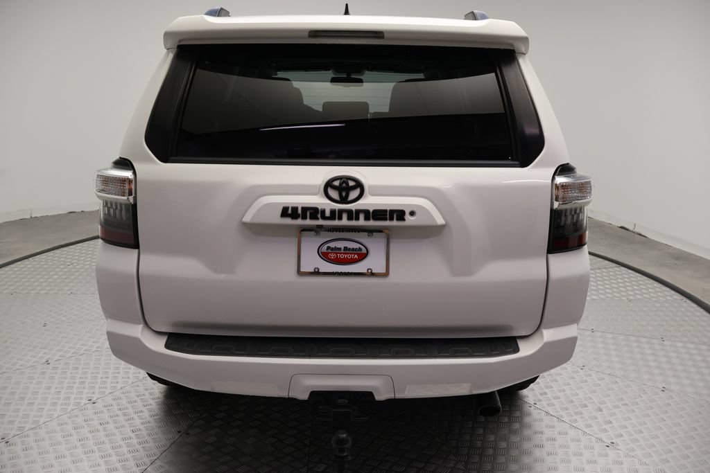 Used 2019 Toyota 4Runner SR5 Premium RWD image 10