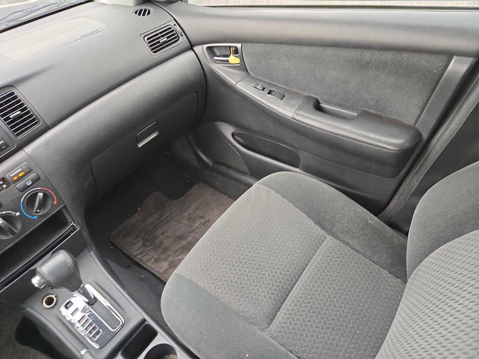 Used 2005 Toyota Corolla S FWD image 15