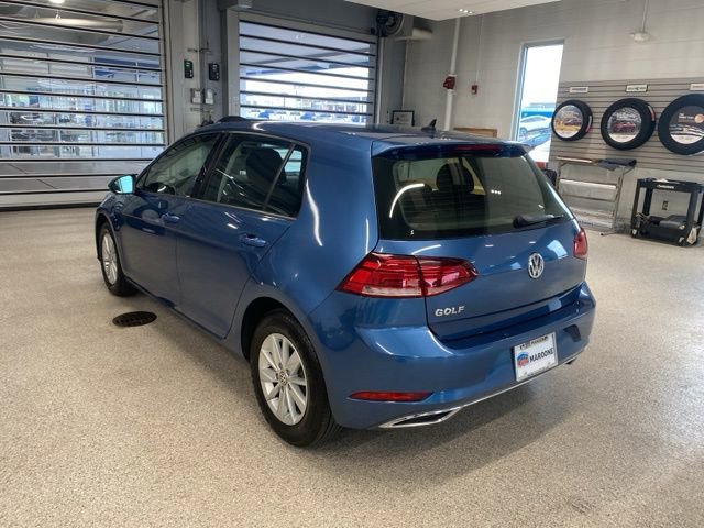 Used 2019 Volkswagen Golf S image 8