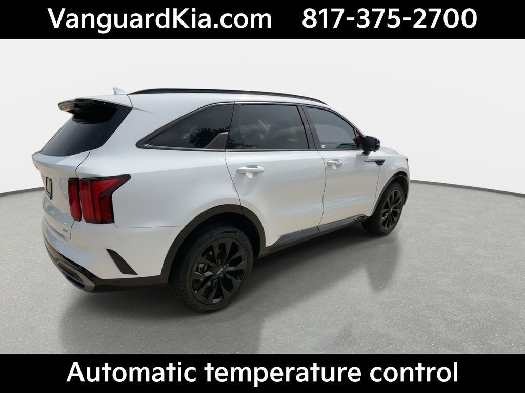 Certified 2023 Kia Sorento SX AWD/4WD image 9