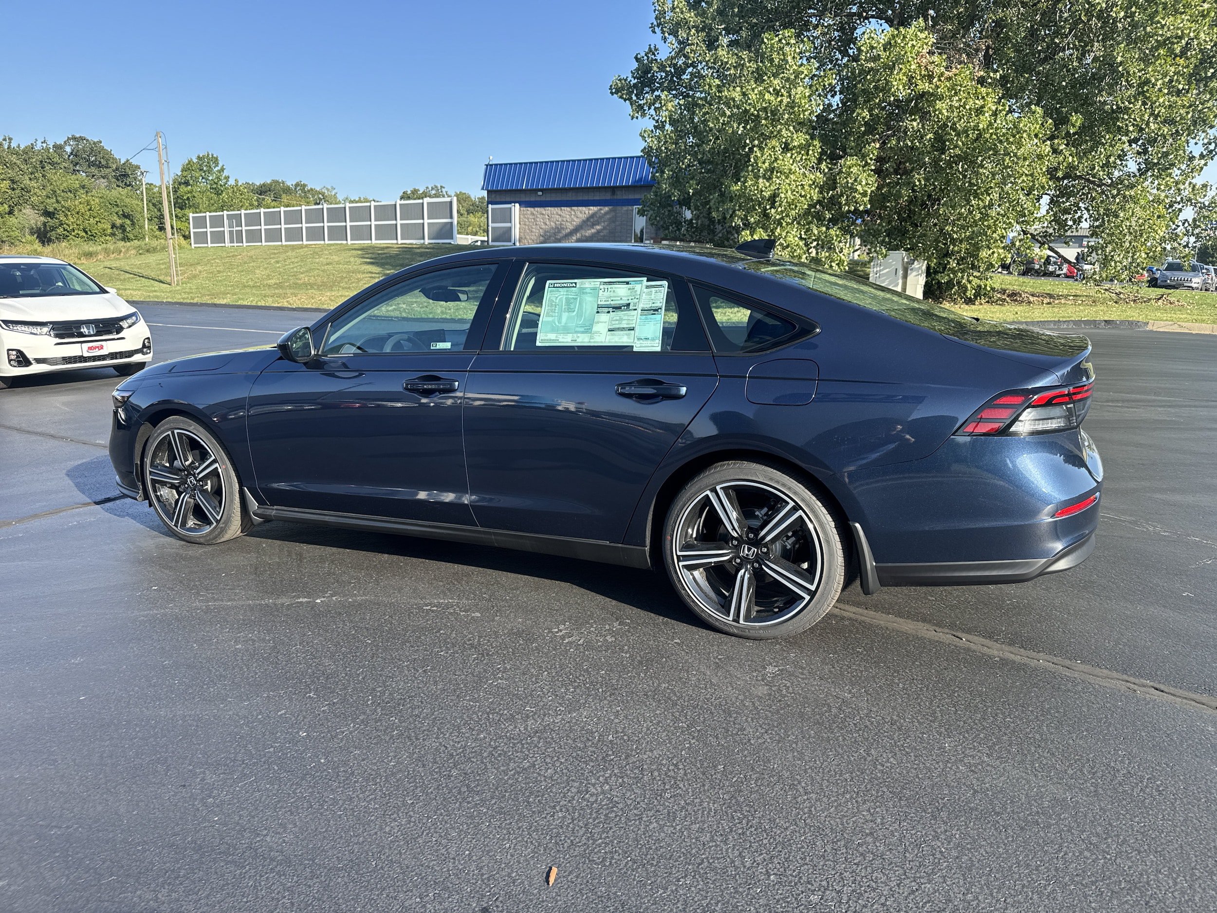 New 2026 Honda Accord SE image 3