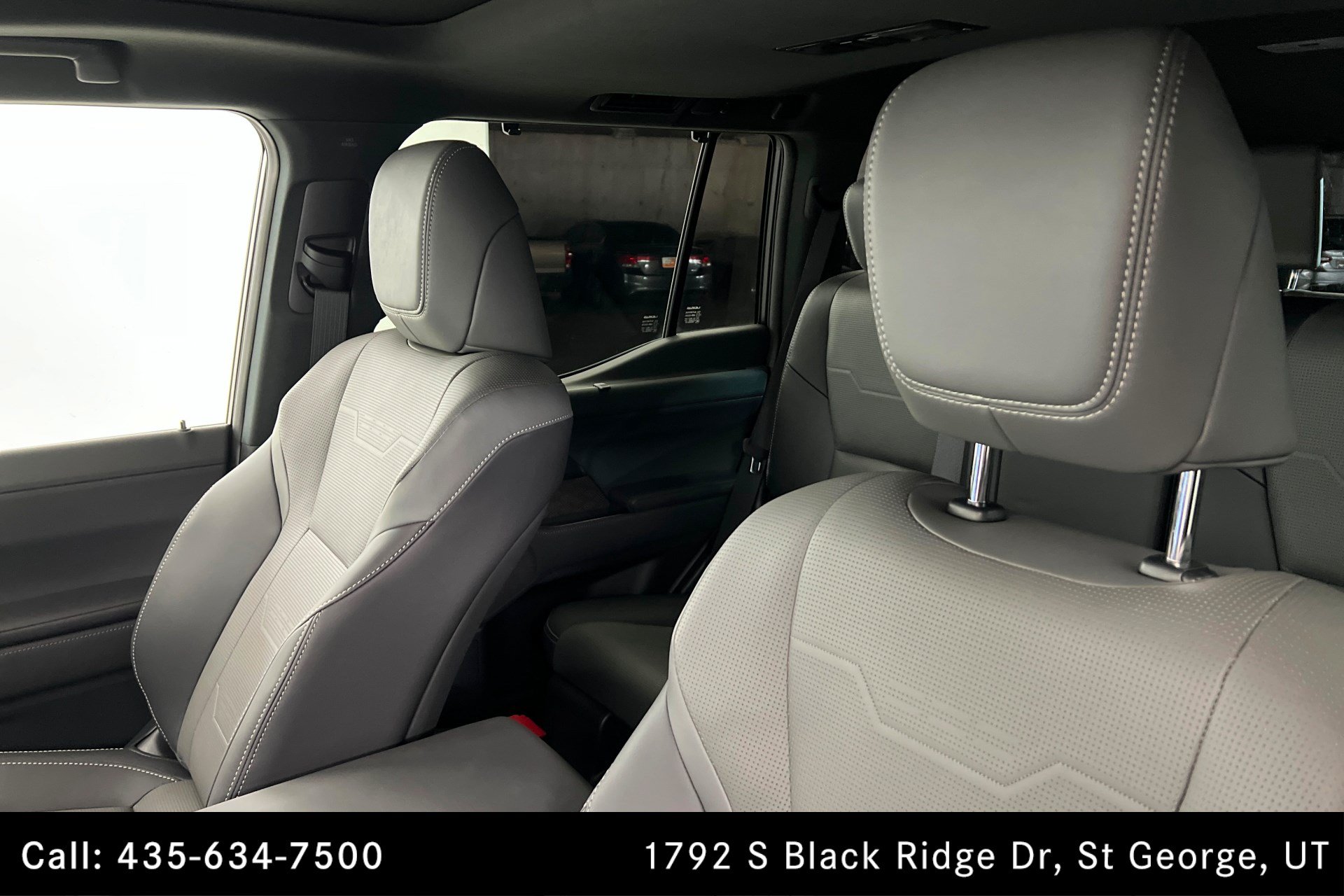 Used 2024 Lexus GX 550 w/ Accessory Package (Z1) AWD/4WD image 17