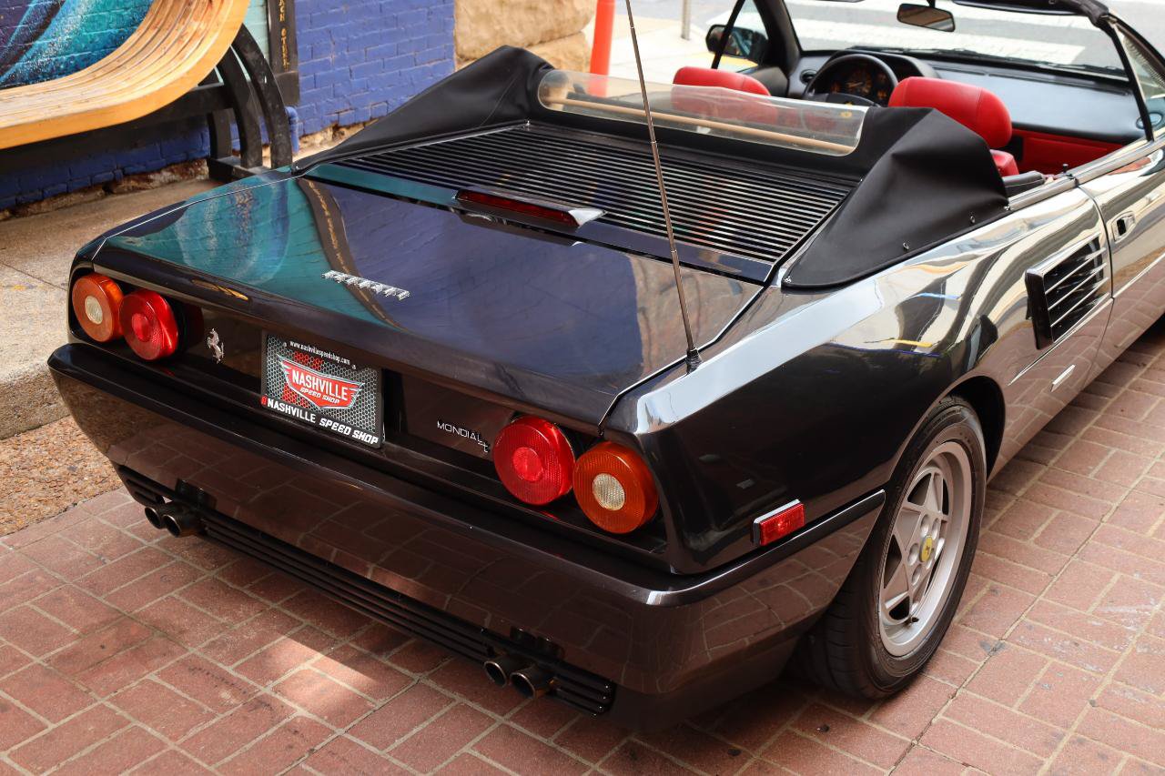 Used 1989 Ferrari Mondial T Cabriolet RWD image 68