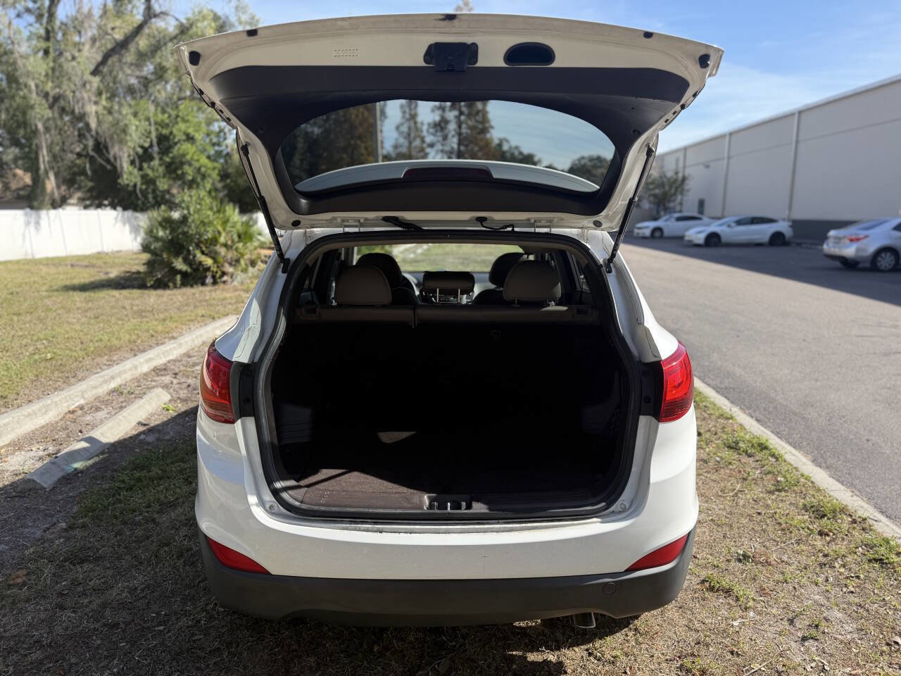 Used 2015 Hyundai Tucson GLS image 7