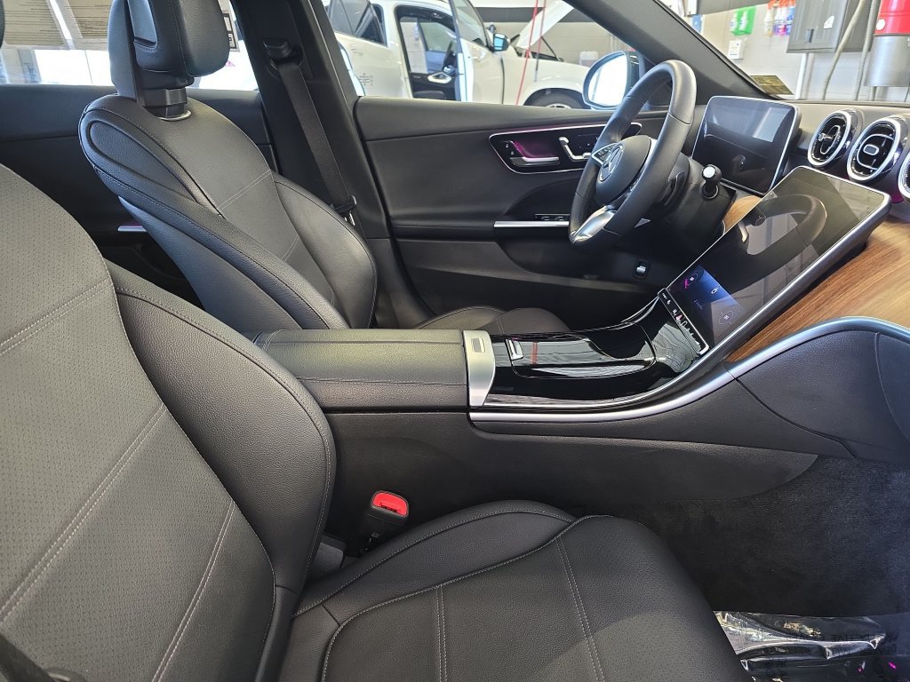 Certified 2024 Mercedes-Benz C 300 Sedan image 11