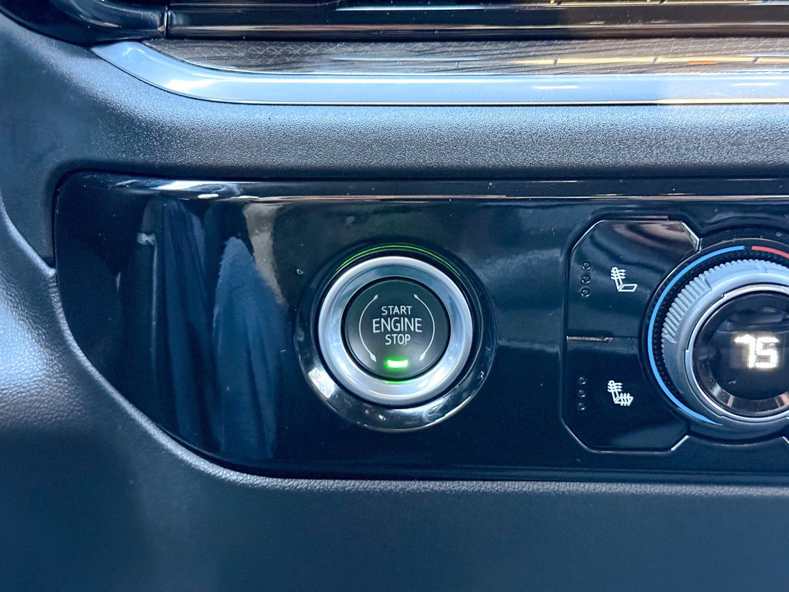 Used 2023 Chevrolet Silverado 1500 RST image 28