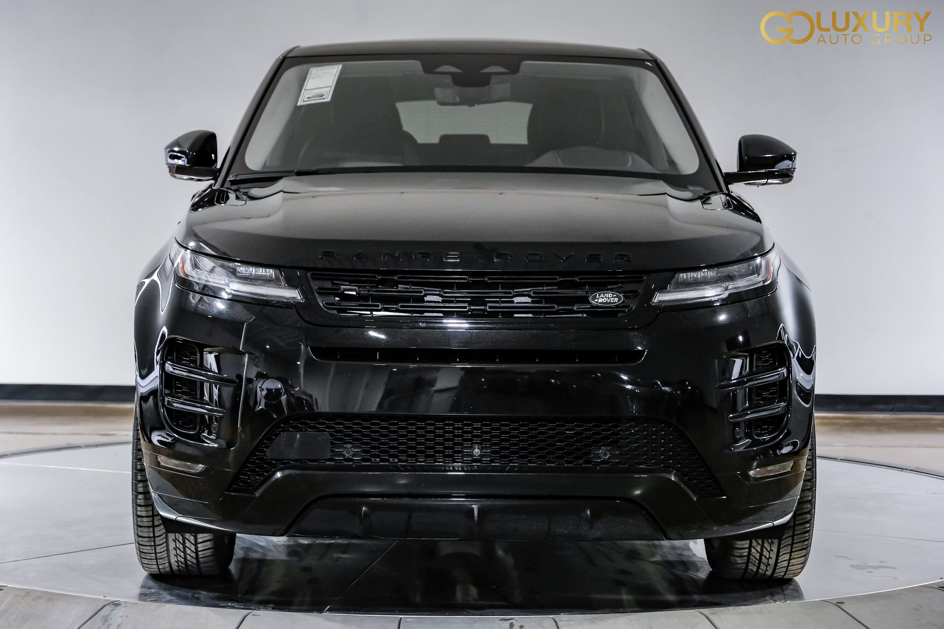 Used 2024 Land Rover Range Rover Evoque Dynamic SE AWD/4WD image 7