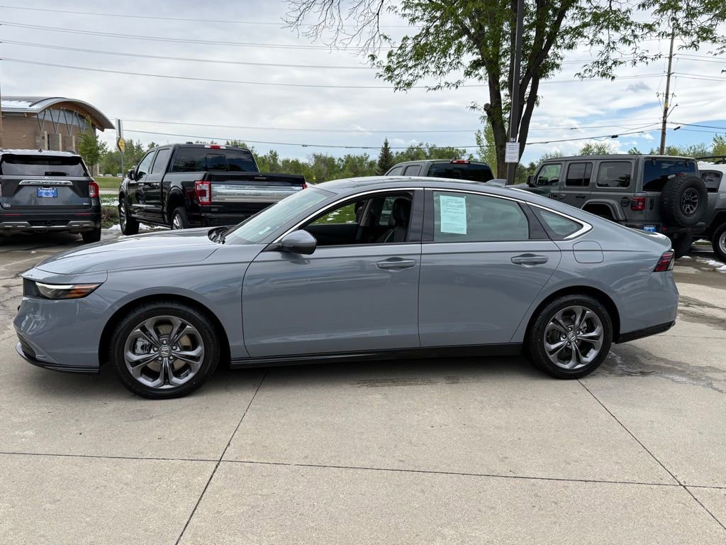 Used 2023 Honda Accord EX-L image 7