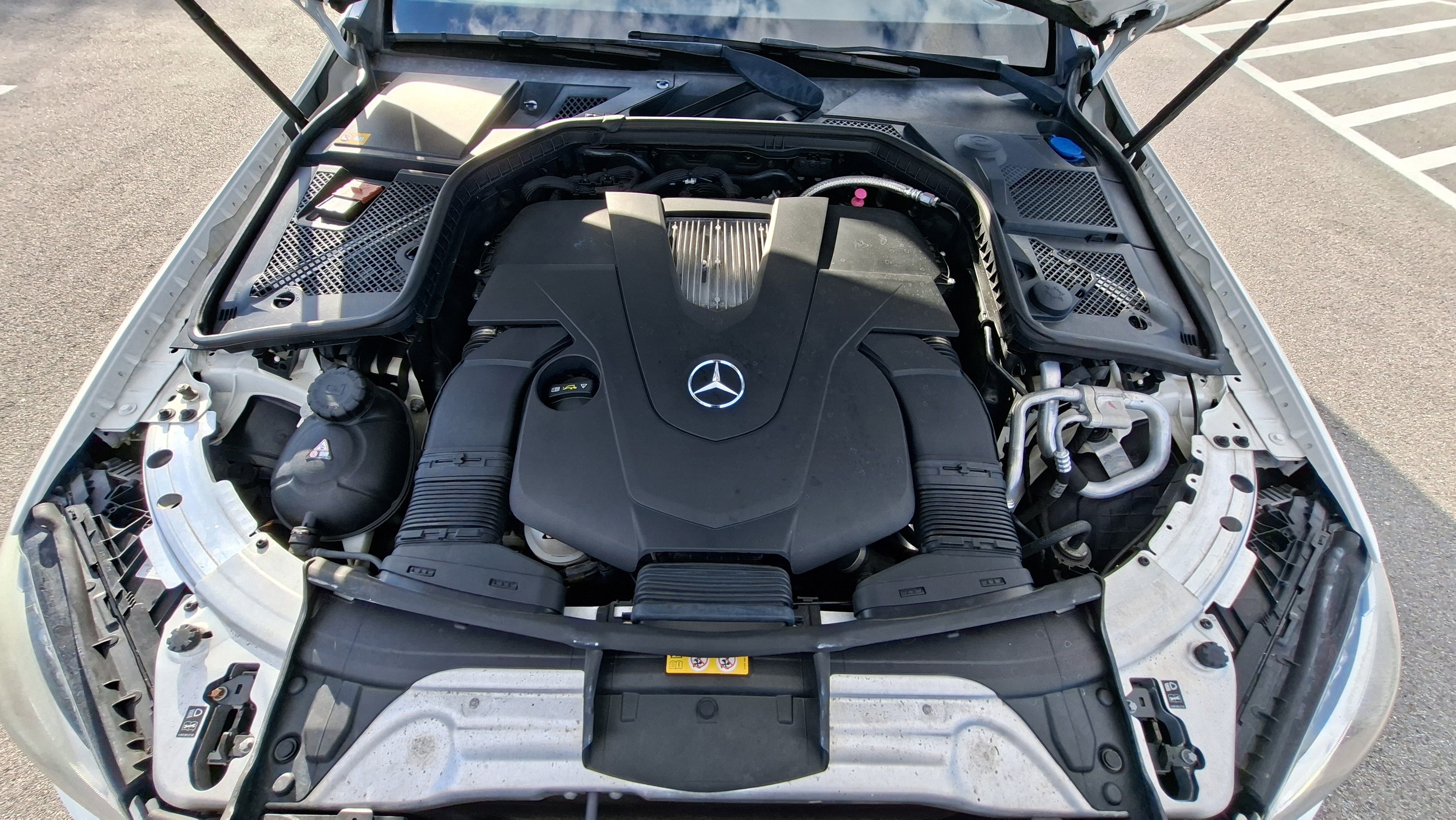 Used 2015 Mercedes-Benz C 400 4MATIC image 24