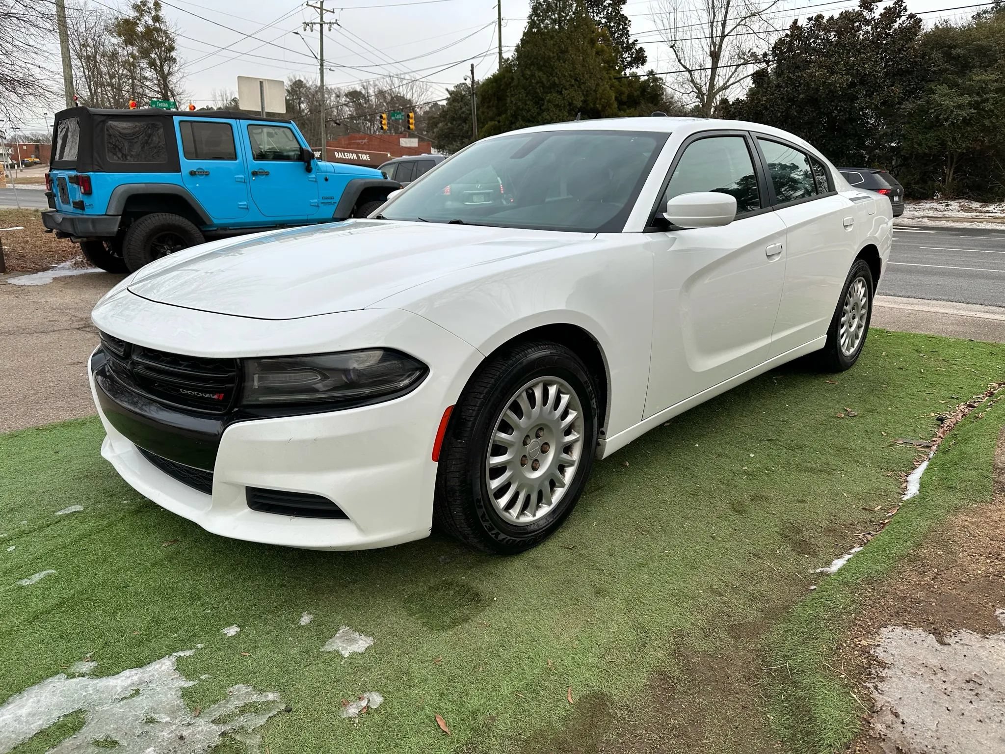 Used 2018 Dodge Charger Police w/ Fleet Safety Group AWD/4WD image 3