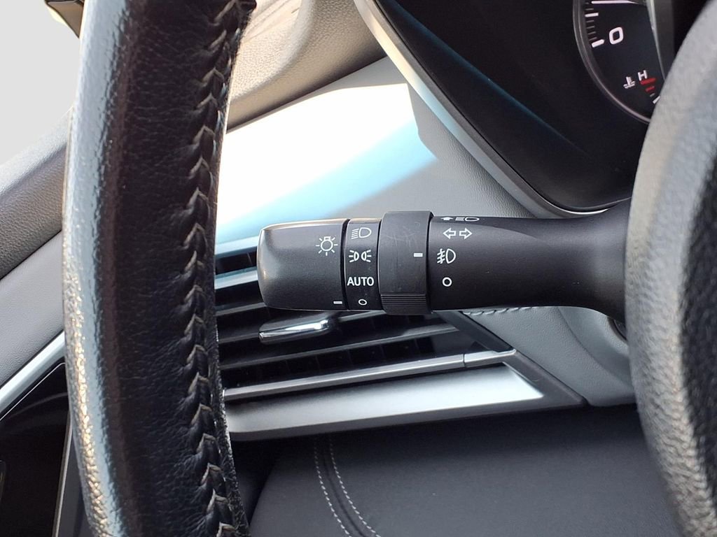 Used 2021 Subaru Outback Limited XT image 21