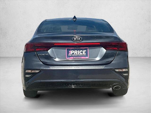 Used 2019 Kia Forte LXS FWD image 4