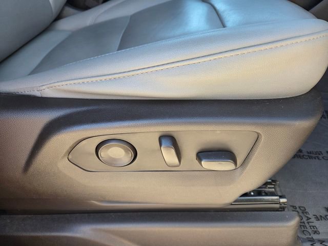 Used 2023 Chevrolet Tahoe LT RWD image 18
